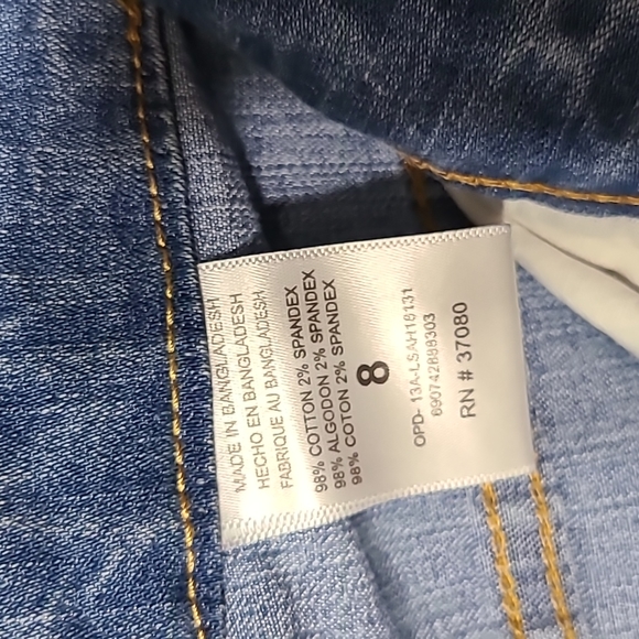 Capris - Picture 3 of 5